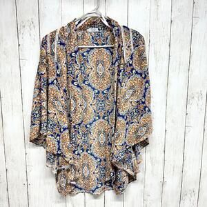 Tobi Women Size Small Boho Fairy Beach Top Paisley Print Kimono Lace Bell Sleeve